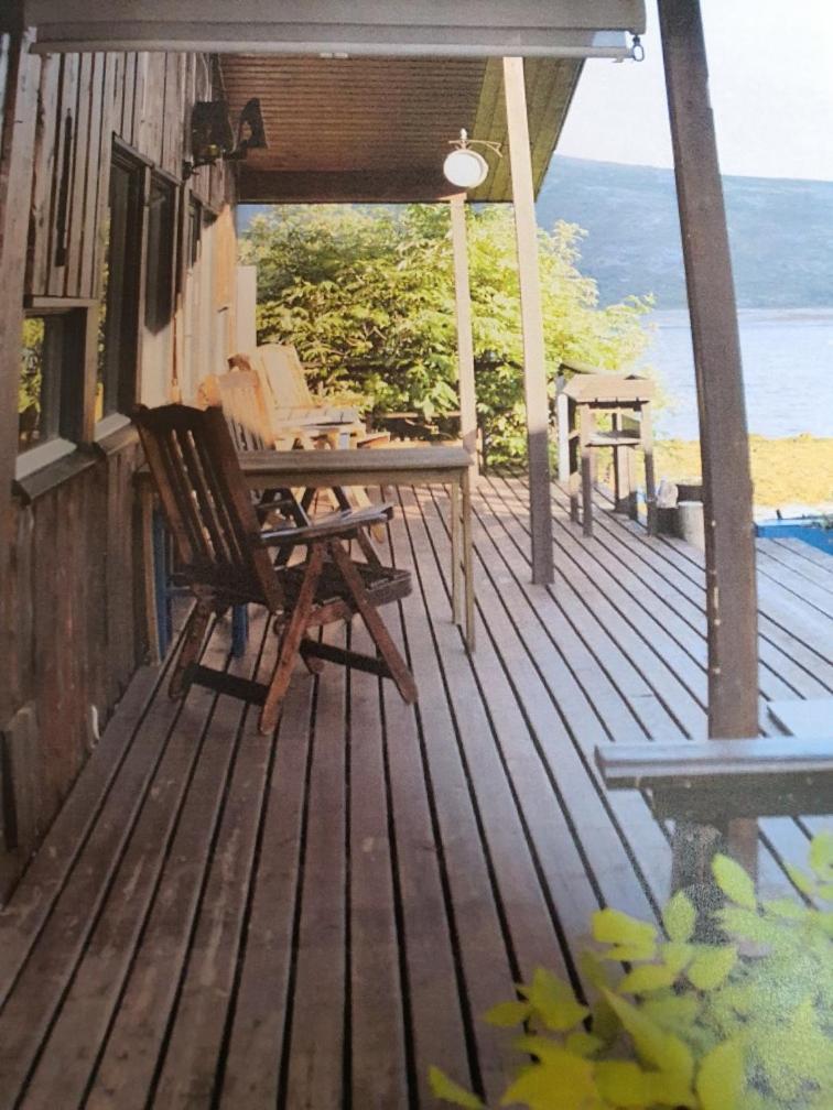 Stensens Overnatting Russenes Exterior photo